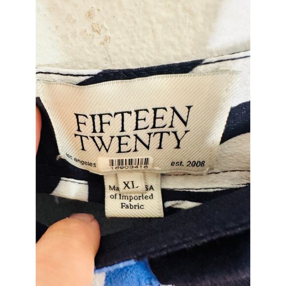 FIFTEEN TWENTY Blue Black Abstract Floral Print Side Slit Lexi Skirt Size XL - Picture 6 of 13